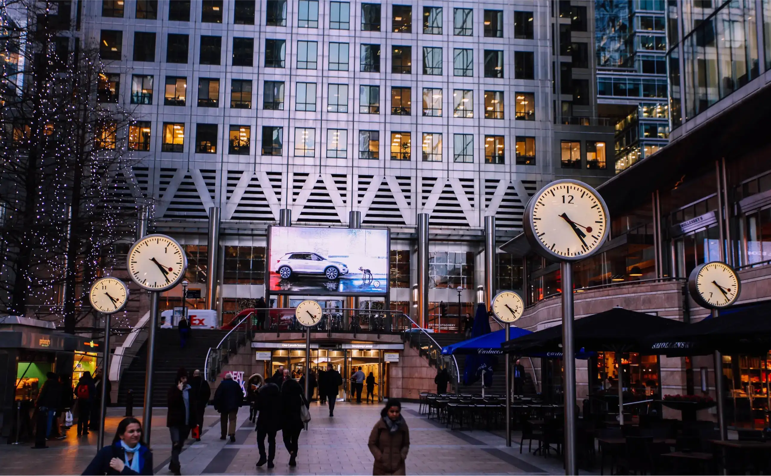 Canary Wharf clocks